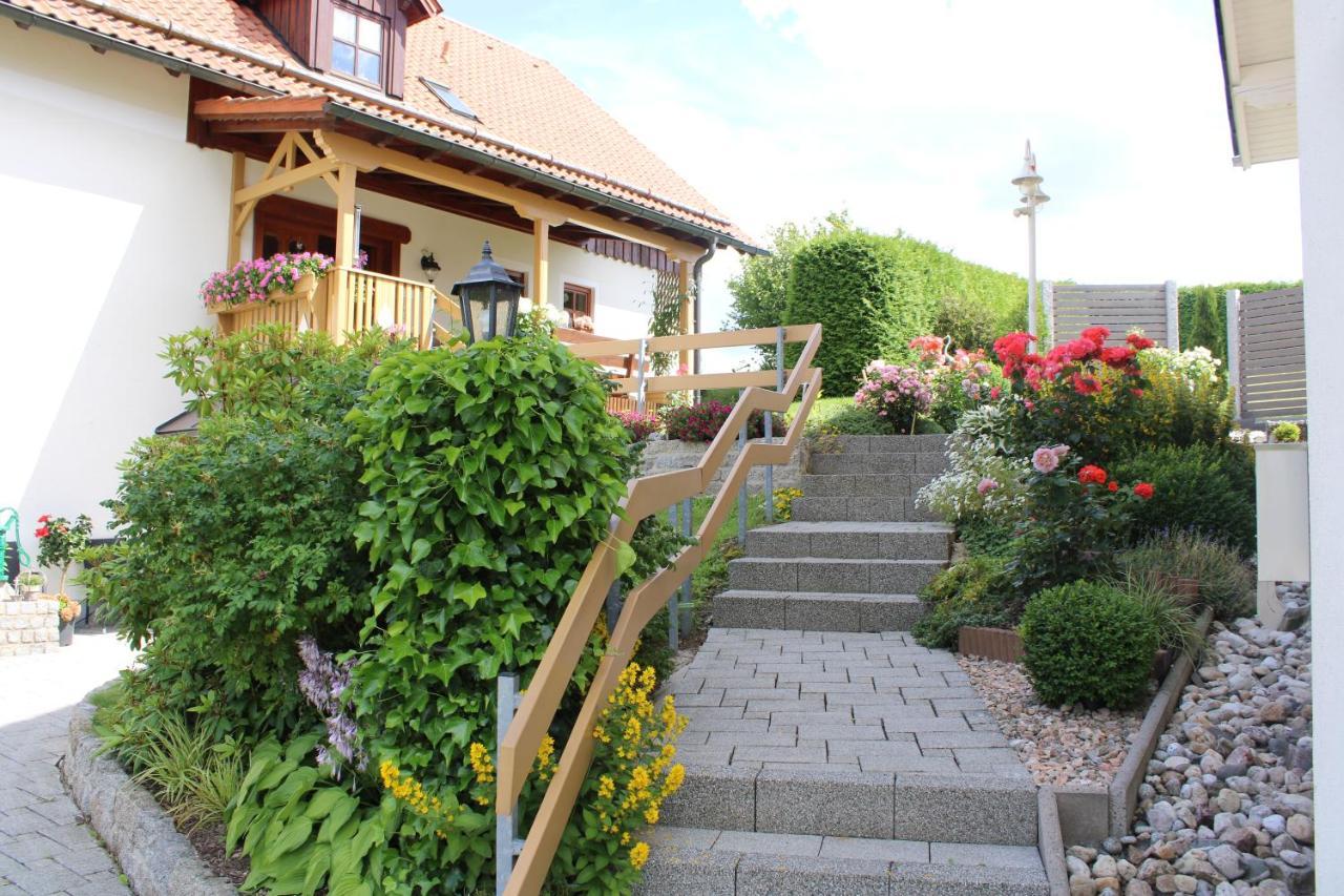 Gaestehaus Sporrer Neualbenreuth Exteriér fotografie